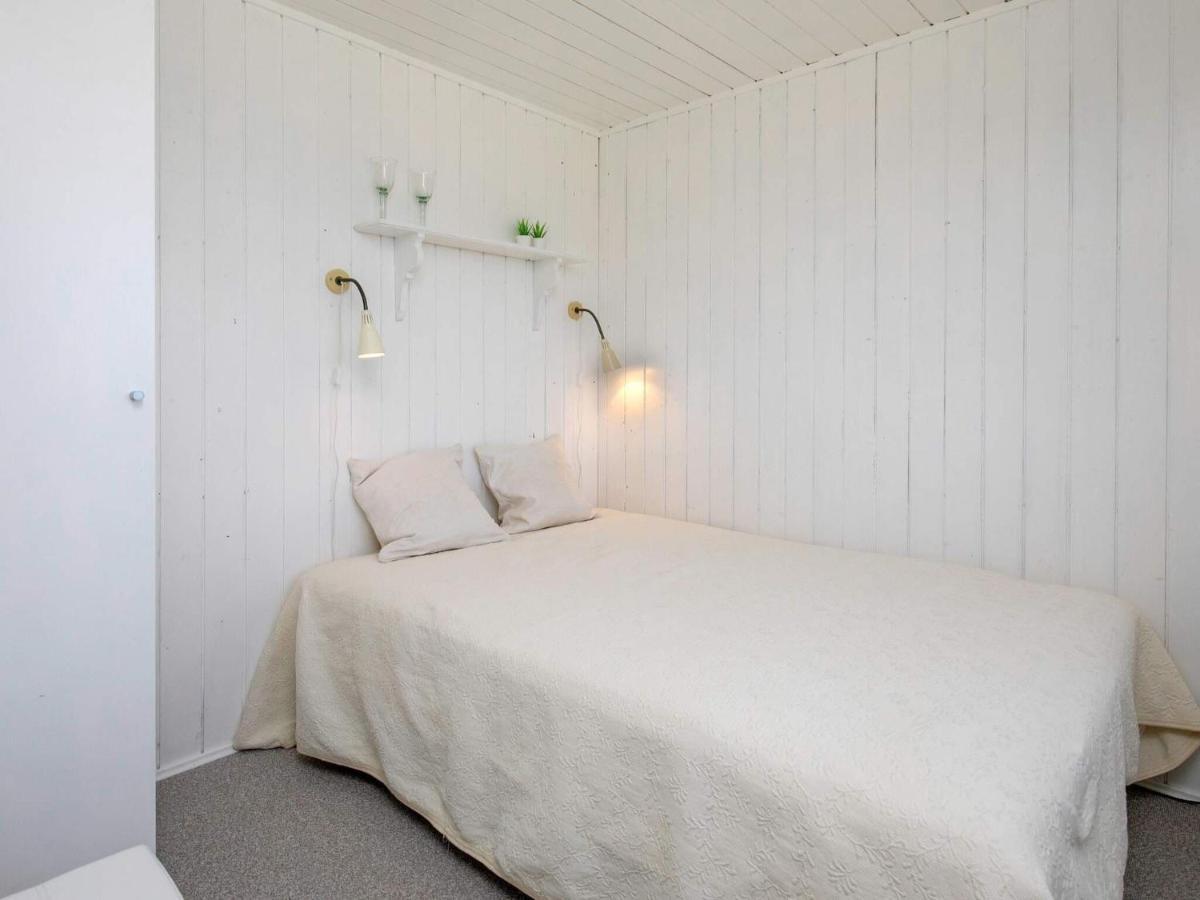 6 Person Holiday Home In Hesselager Exterior foto