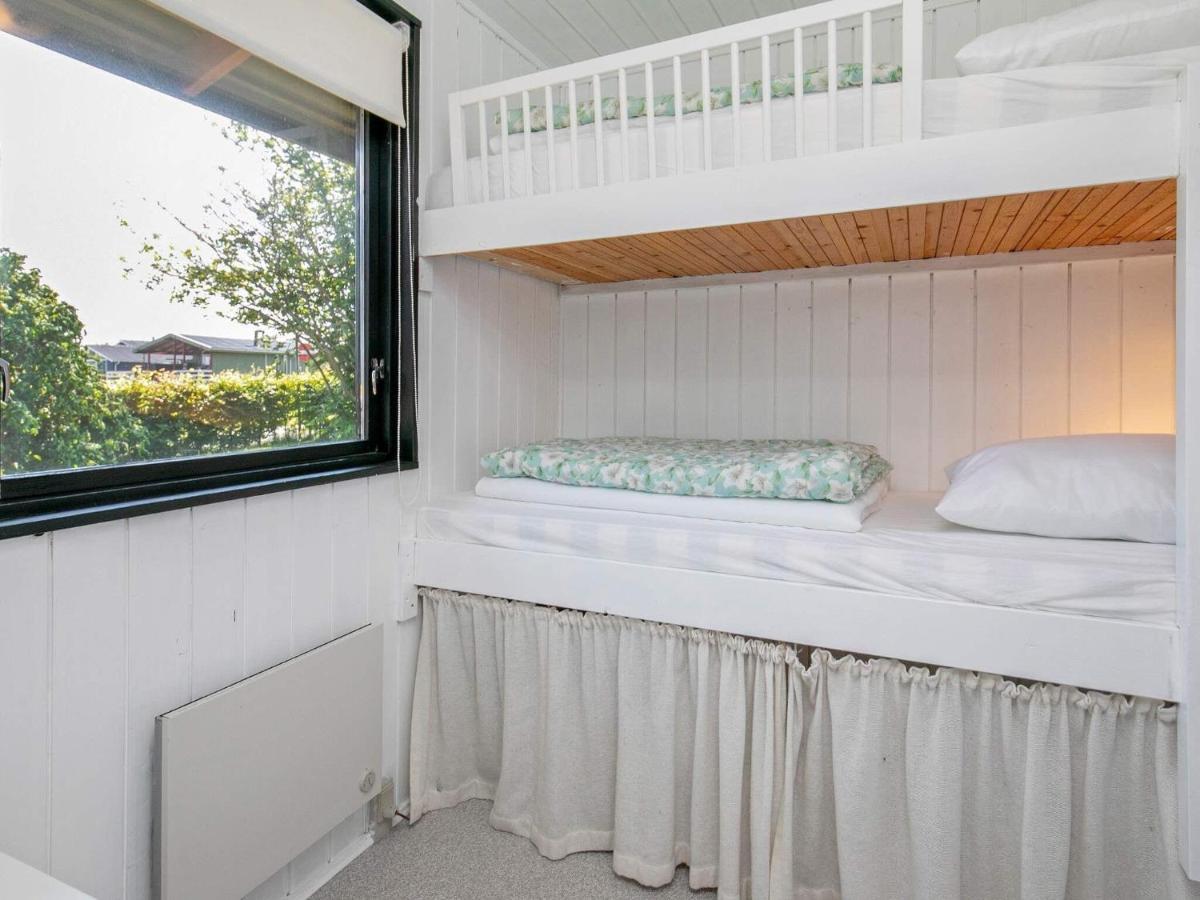 6 Person Holiday Home In Hesselager Exterior foto