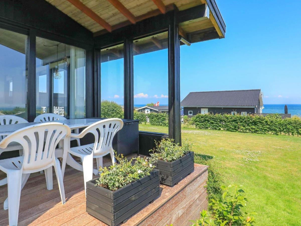 6 Person Holiday Home In Hesselager Exterior foto